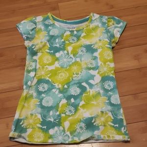 Girls tshirt